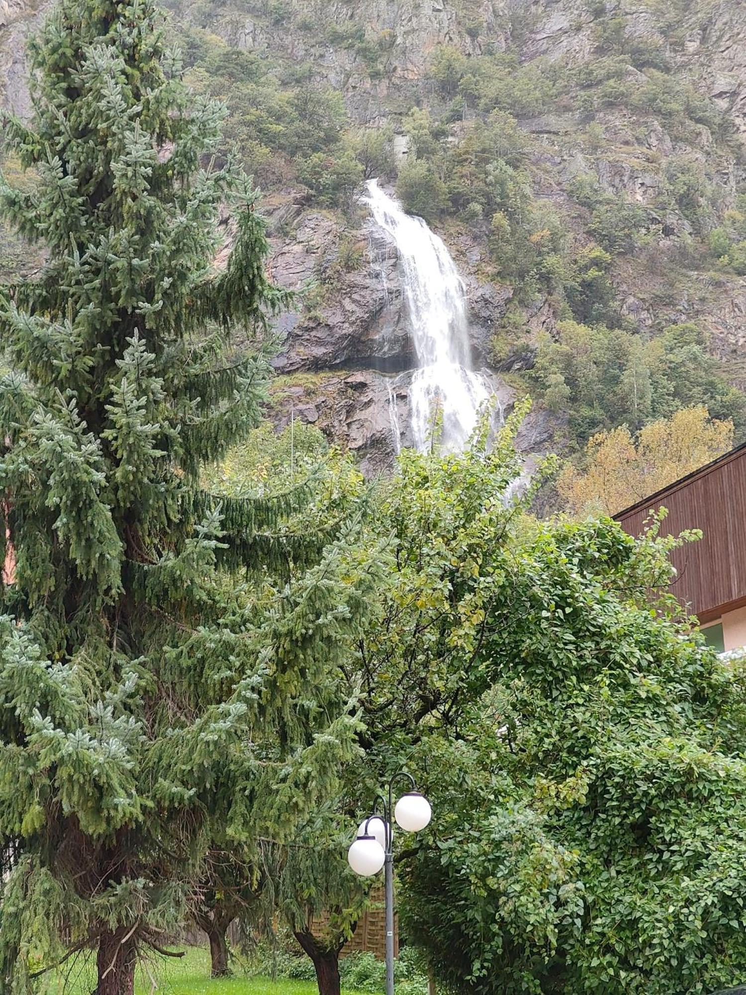 La Cascade 호텔 Vernayaz 외부 사진